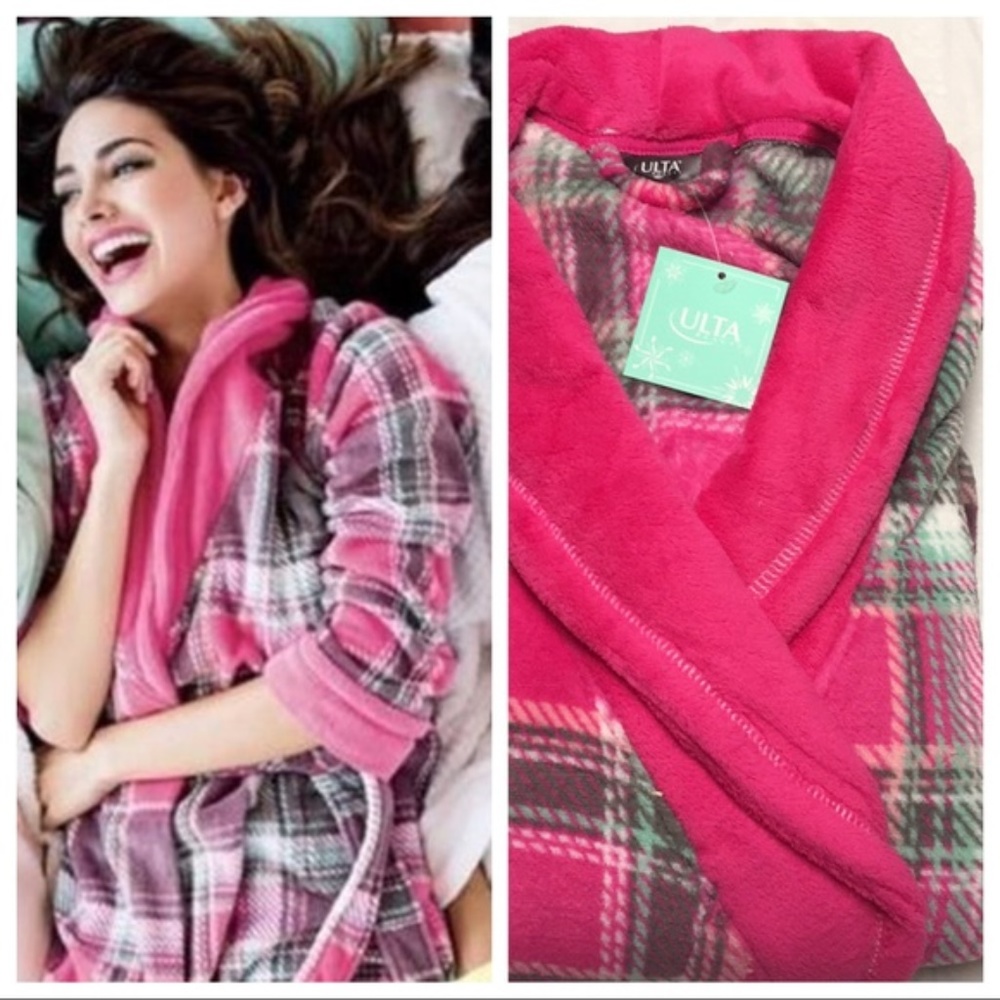 Ulta Beauty L/XL Fleece Soft Plaid Robe